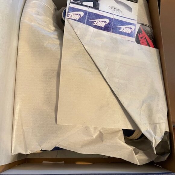 Nike Air Jordan 1 Retro High OG Youth 5 Euro 37.5 UK 4.5 NEW in BOX White $140 - Picture 8 of 13